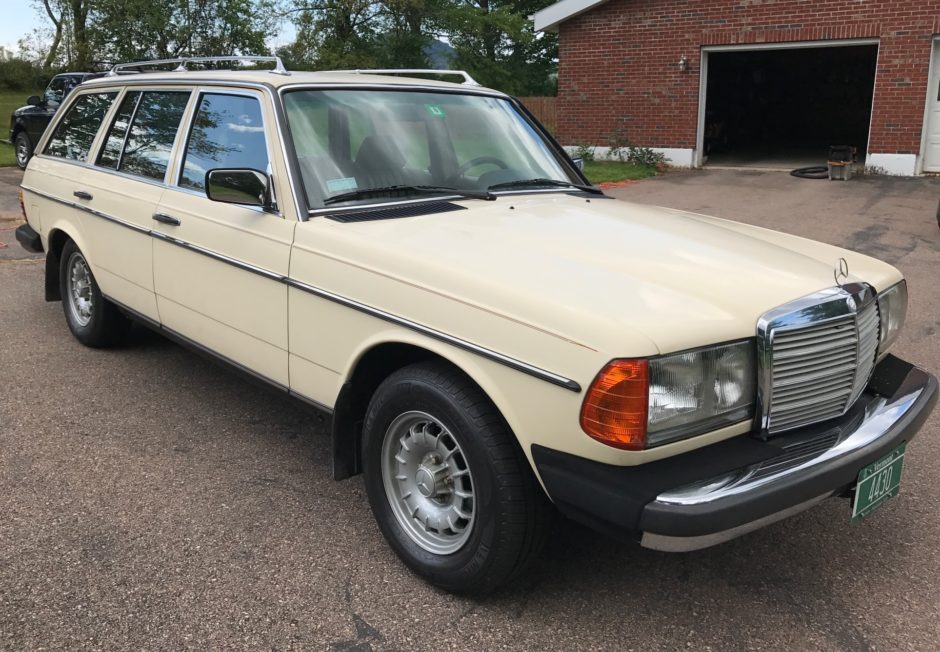 1984 Mercedes-Benz 300TD Turbo