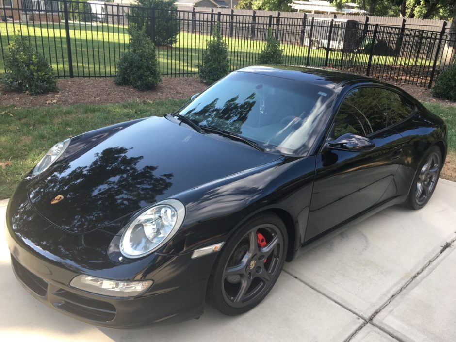 2005 Porsche 911 Carrera 6-Speed