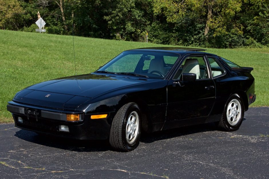 No Reserve: 1989 Porsche 944