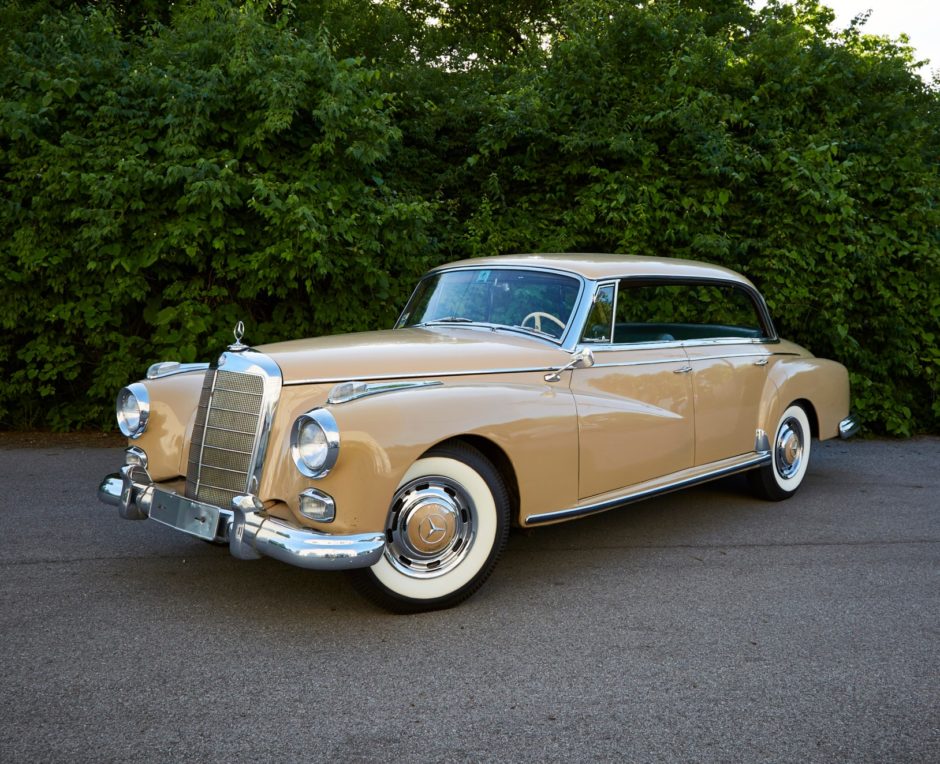 1961 Mercedes-Benz 300d Adenauer