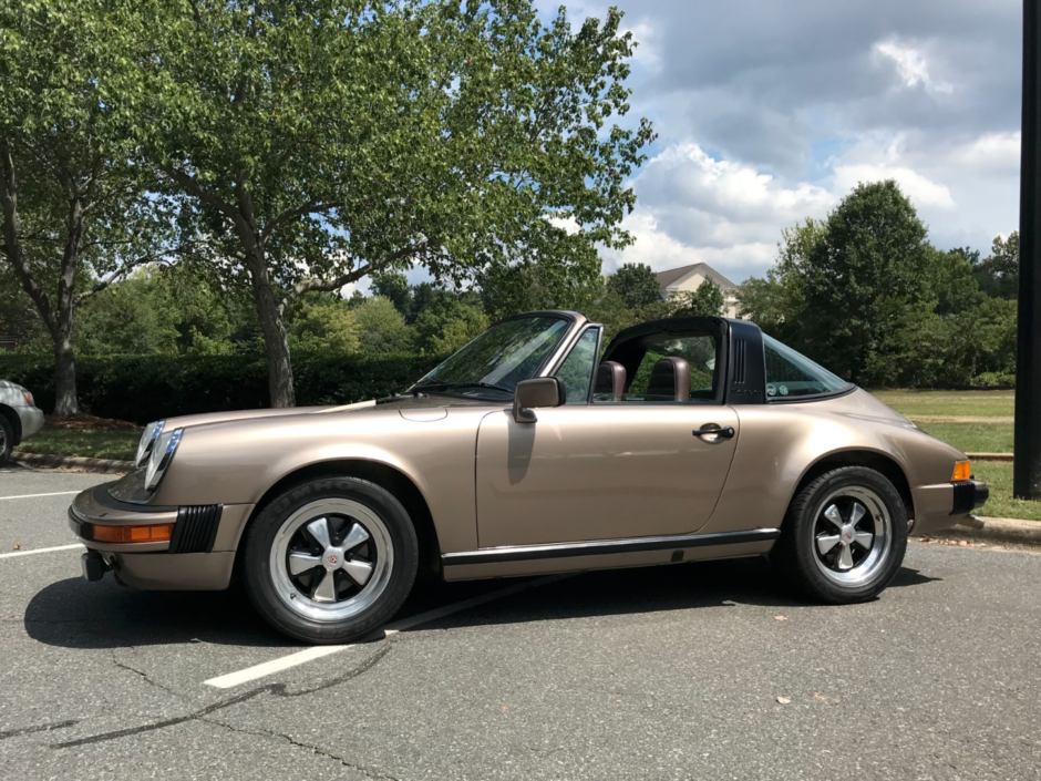 1982 Porsche 911SC Targa