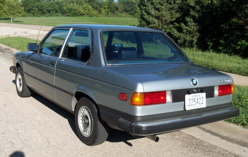 1982 BMW 320i