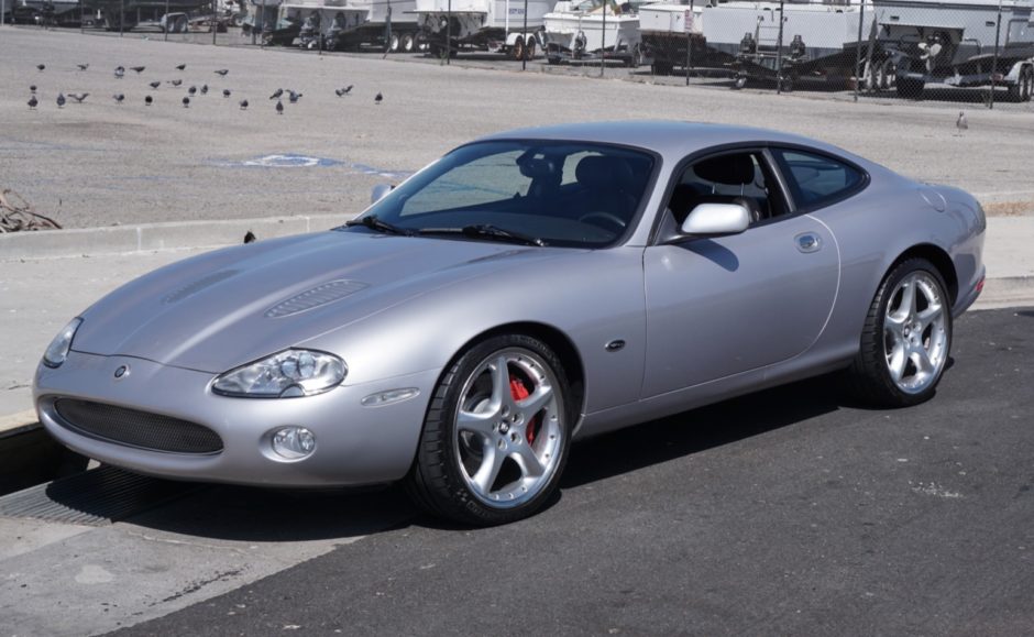 2001 Jaguar XKR Silverstone Coupe