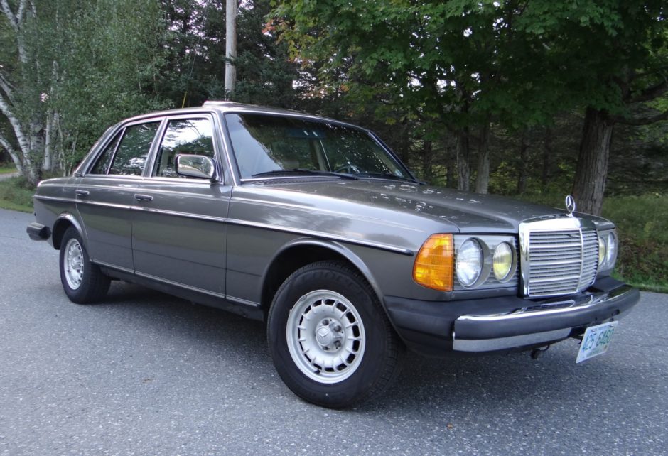 1985 Mercedes-Benz 300D Turbo