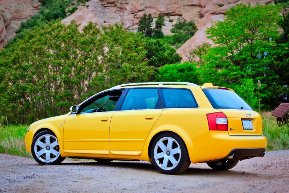 2004 Audi S4 Avant 6-Speed