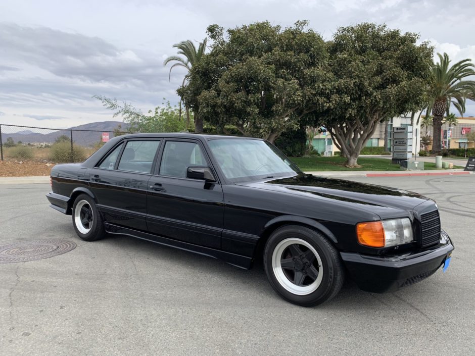 No Reserve: 1991 Mercedes-Benz 560SEL