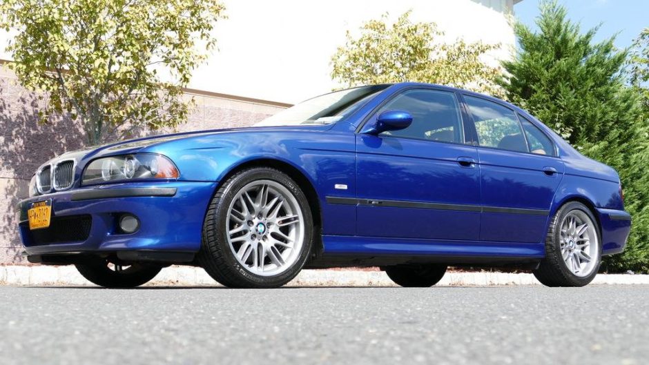 2000 BMW M5