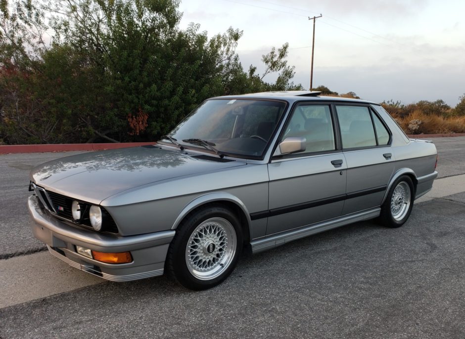 1987 BMW M535i