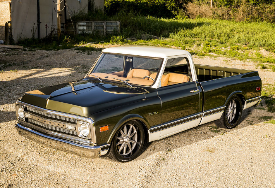 Custom 1969 Chevrolet C10 Pickup LS1