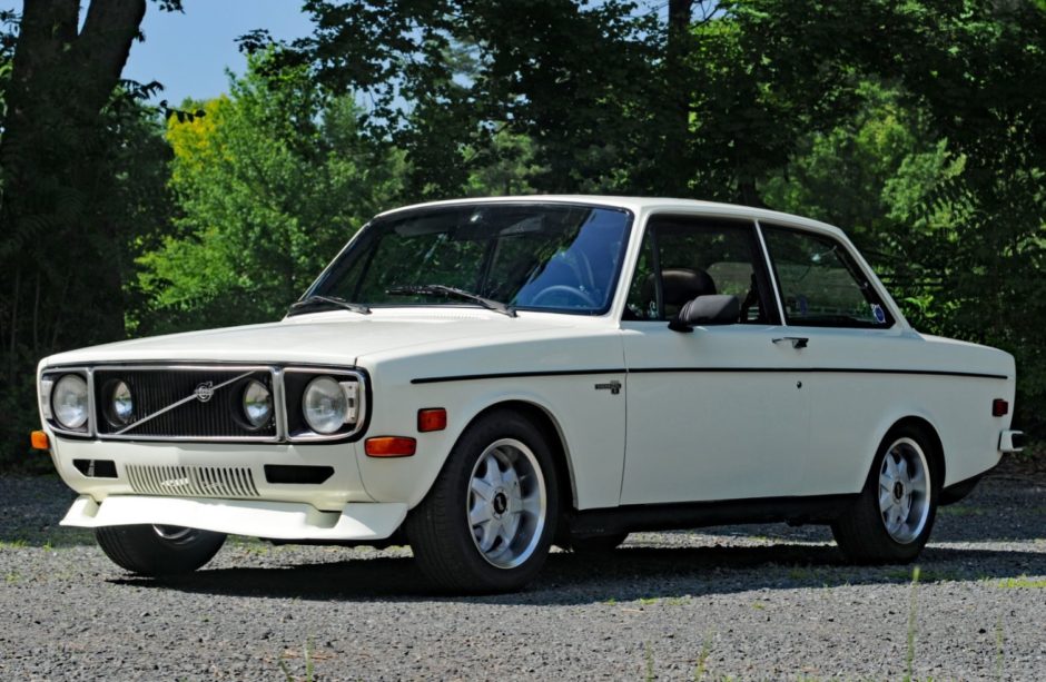 Modified 1971 Volvo 142E