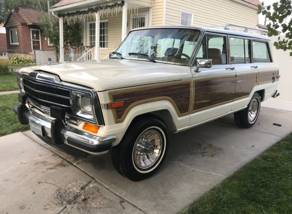 1987 Jeep Grand Wagoneer