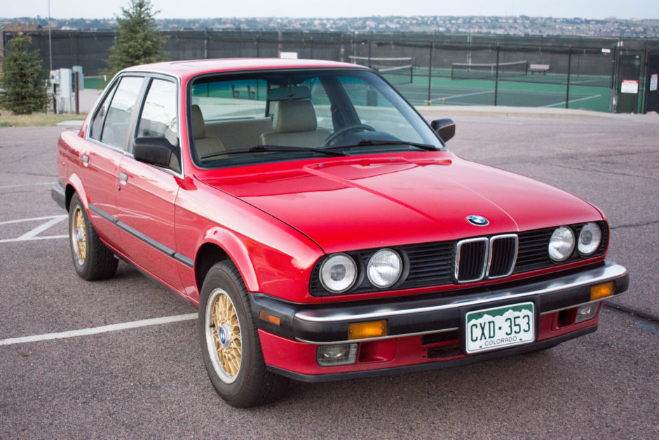 No Reserve: 2.7L 1988 BMW 325 5-Speed