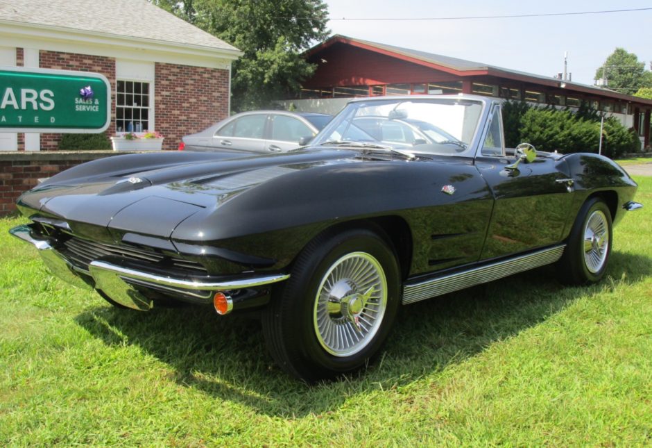 1963 Chevrolet Corvette Convertible 4-Speed