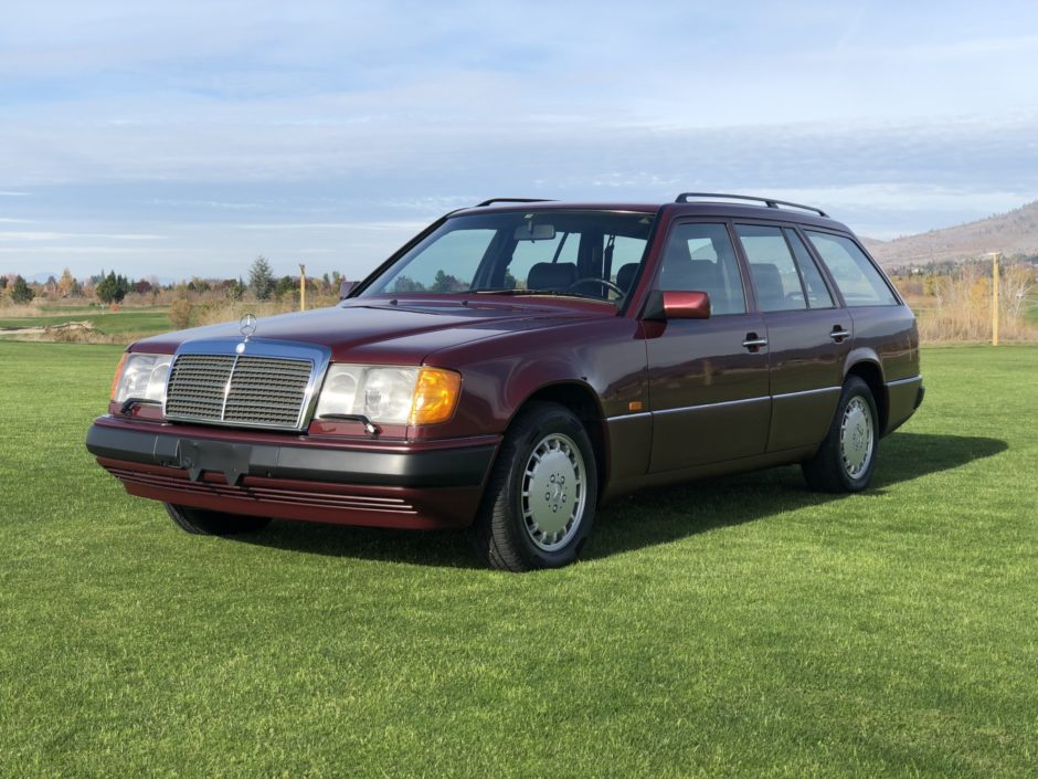 Japanese-Market 1992 Mercedes-Benz 300TE