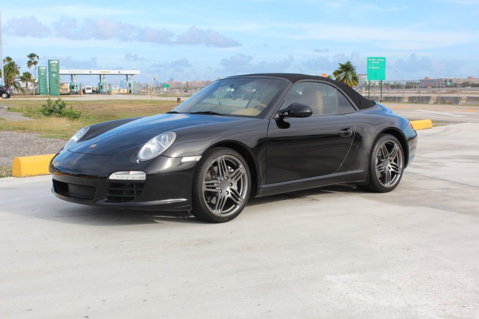 No Reserve: 2011 Porsche 911 Carrera Cabriolet