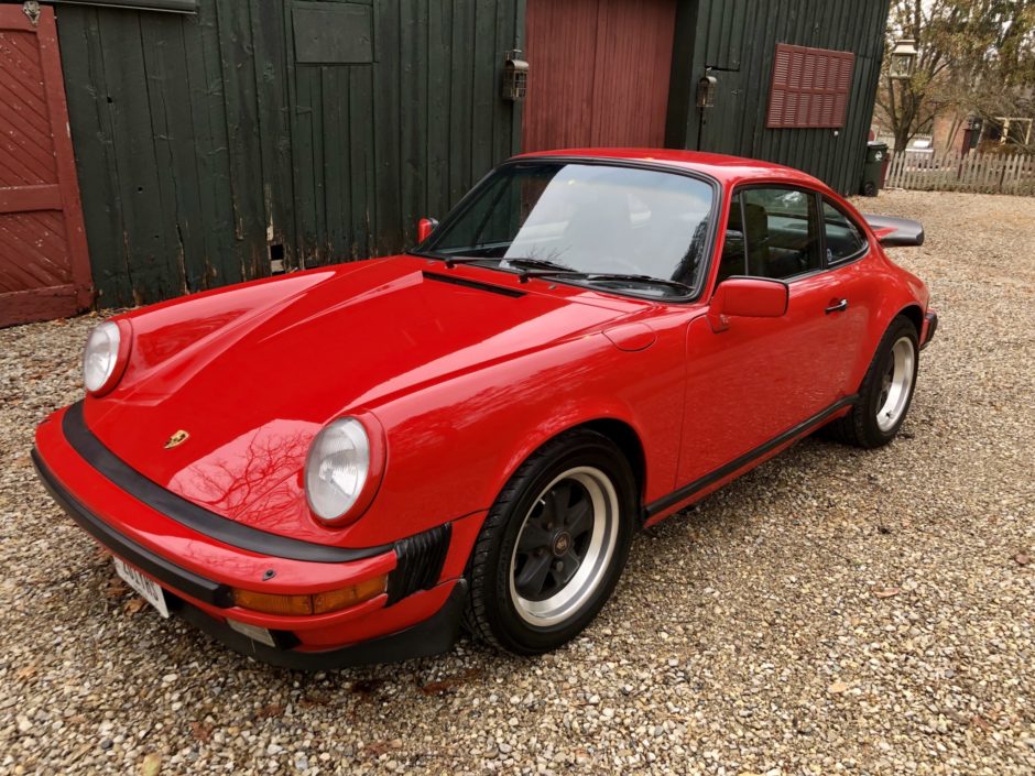 1986 Porsche 911 Carrera Coupe
