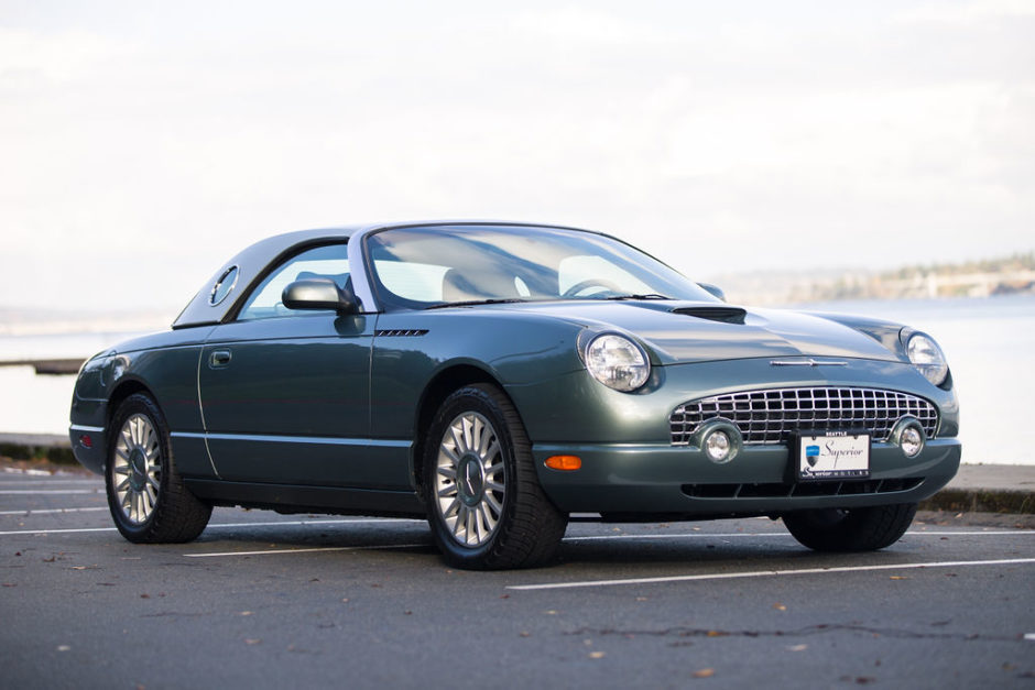 2004 Ford Thunderbird