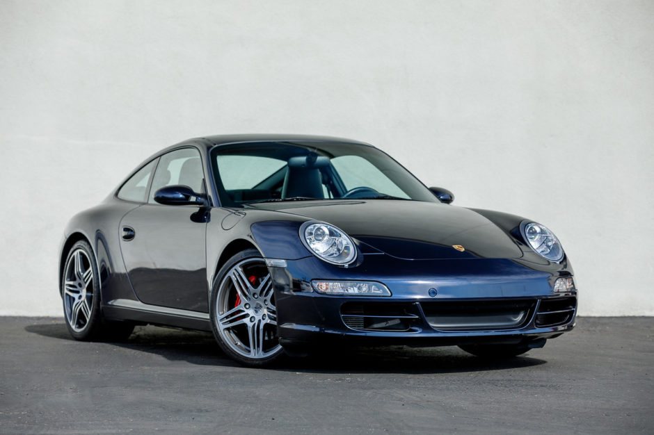 2008 Porsche 911 Carrera S Coupe 6-Speed