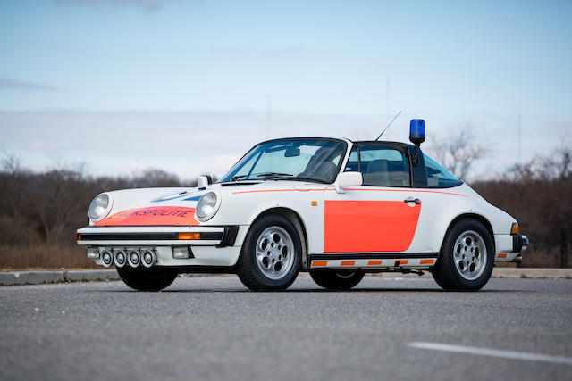 1988 Porsche 911 CARRERA 3.2 TARGA 'RIJKSPOLITIE'