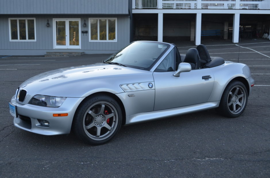 23k-Mile 2000 BMW Z3 2.3 5-Speed