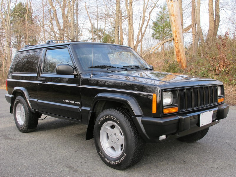2001 Jeep Cherokee Sport 2-Door