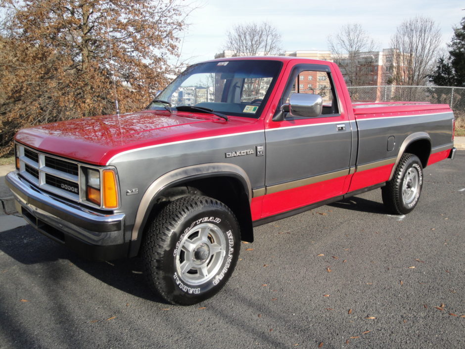 38k-Mile 1988 Dodge Dakota 4X4