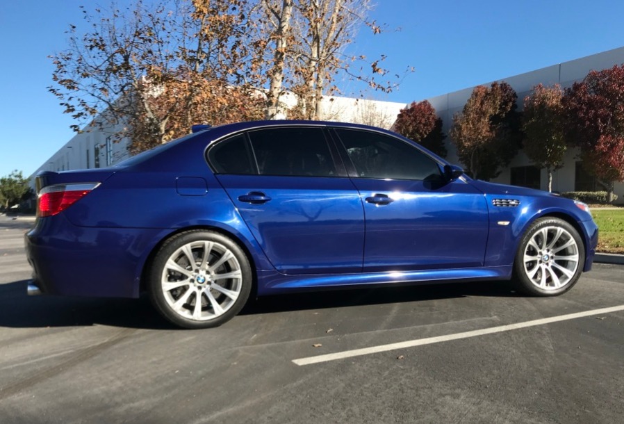 No Reserve: 2006 BMW M5