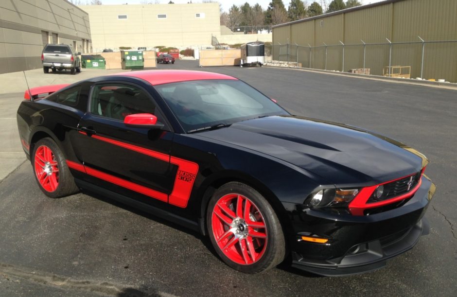 1200-Mile 2012 Ford Mustang Boss 302 Laguna Seca