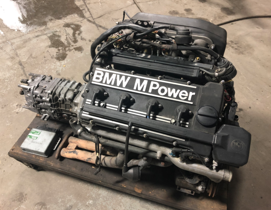1989 BMW S14 Engine w/ Gearbox