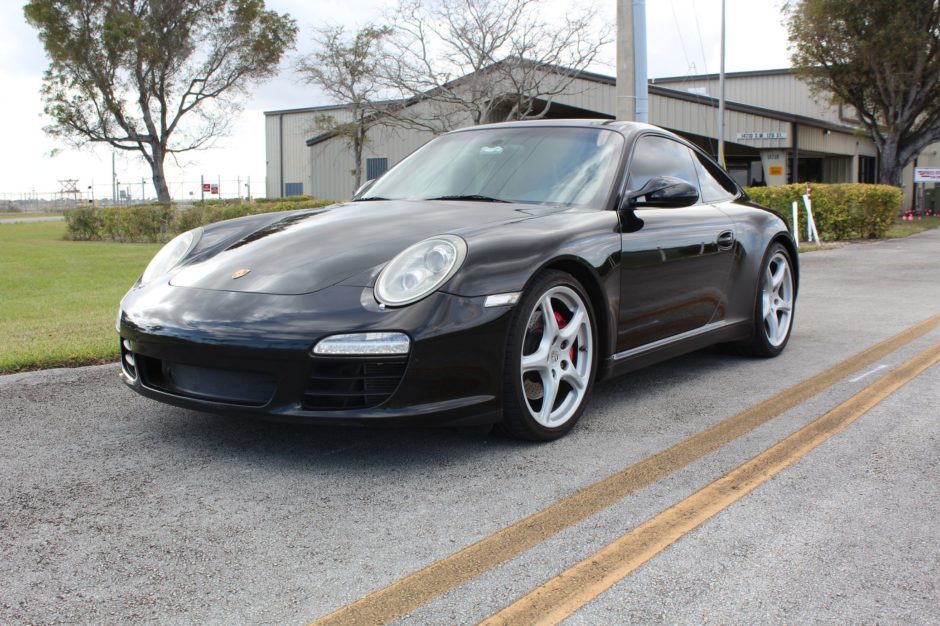 No Reserve: 2010 Porsche 911 Carrera S Coupe