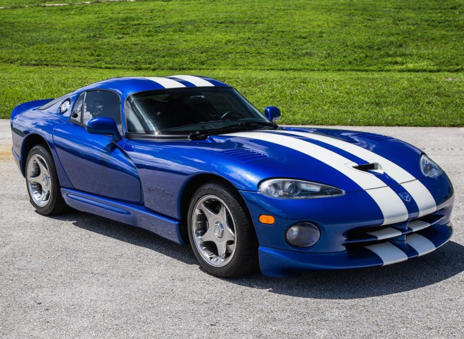 11K-Mile 1997 Dodge Viper GTS