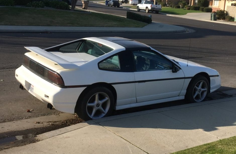 1988 Pontiac Fiero GT