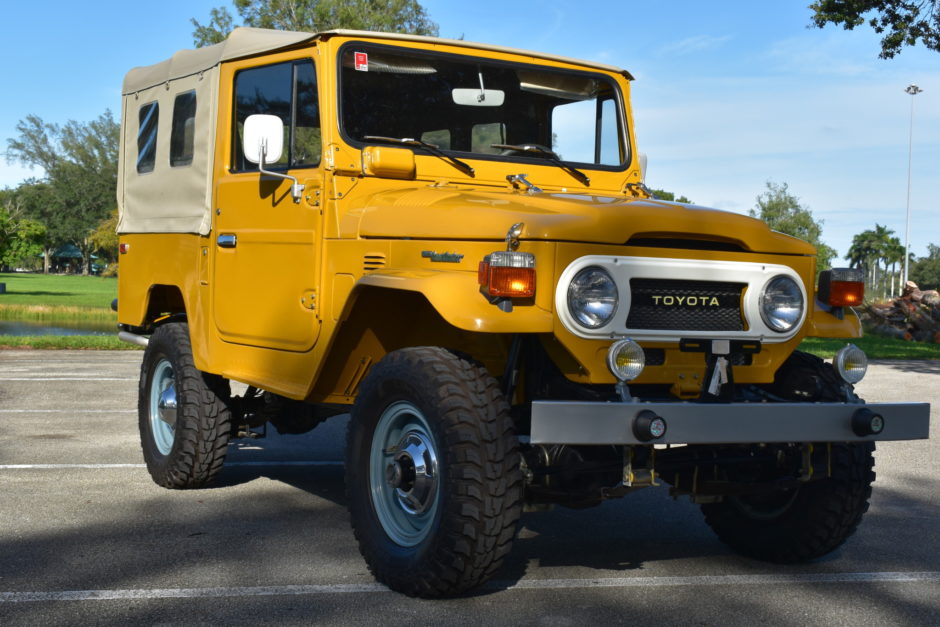 1977 Toyota Land Cruiser FJ43