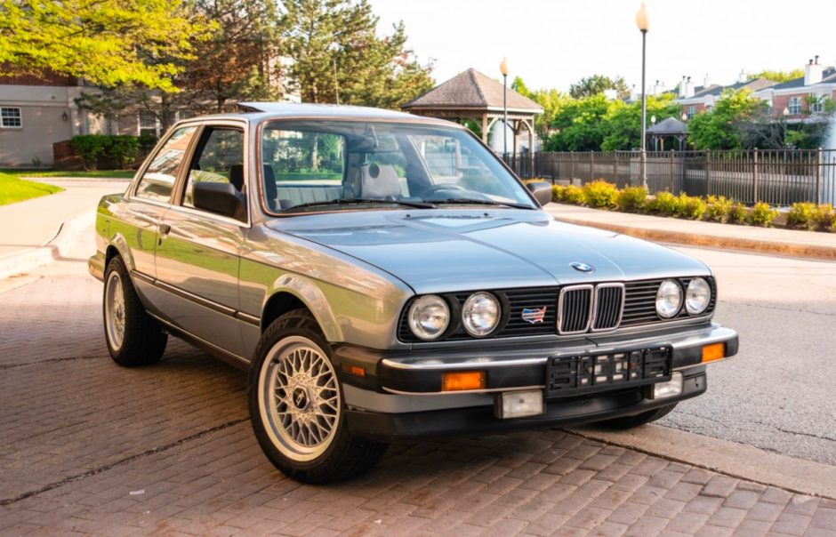 No Reserve: 1986 BMW 325 5-Speed