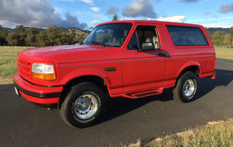 1995 Ford Bronco XLT Sport