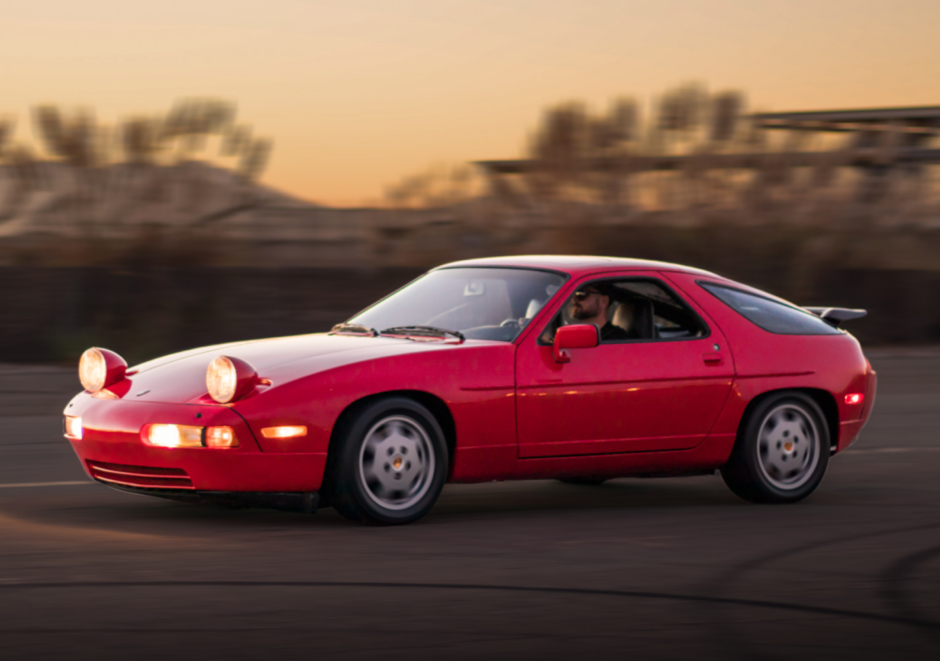 1987 Porsche 928 S4