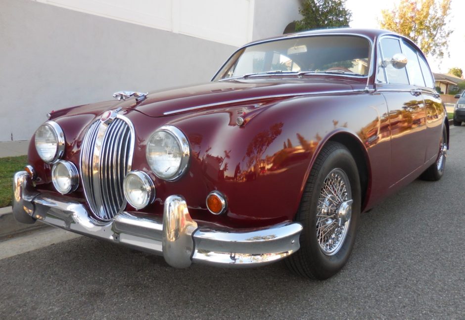 3.8L V6-Powered 1962 Jaguar MK II