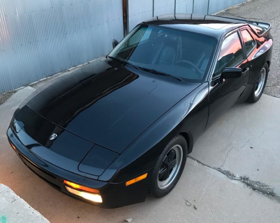 1986 Porsche 944 Turbo