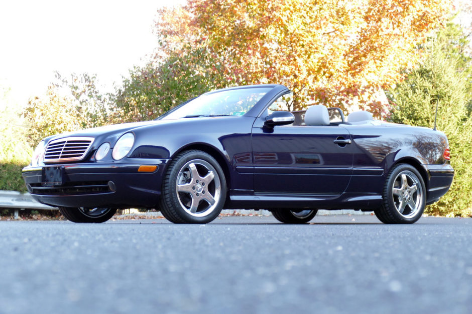 15k-Mile 2002 Mercedes-Benz CLK430