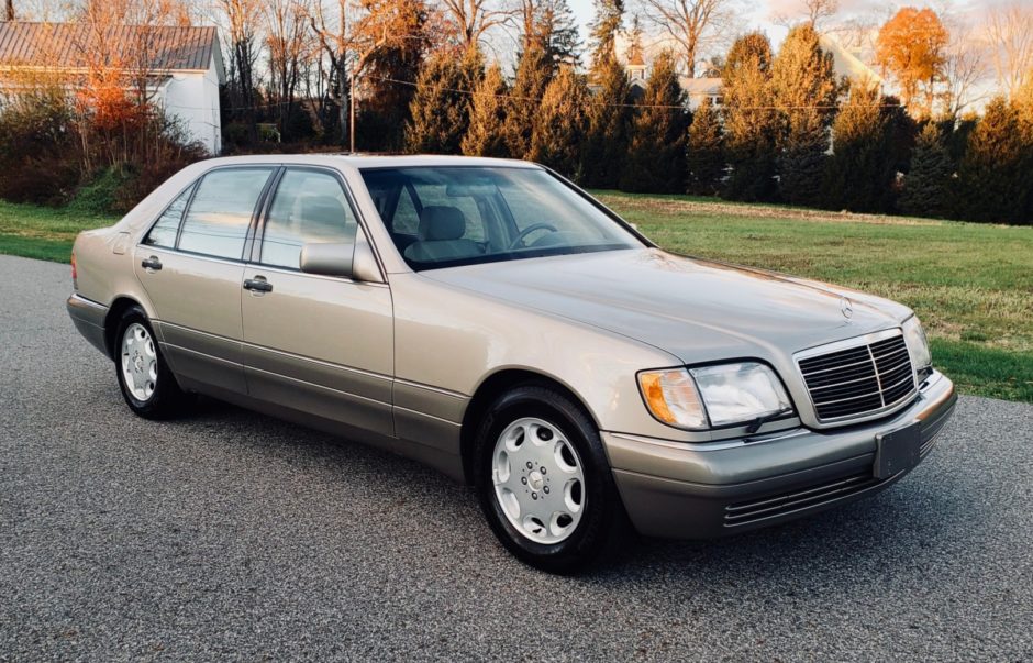 No Reserve: 27k-Mile 1995 Mercedes-Benz S420