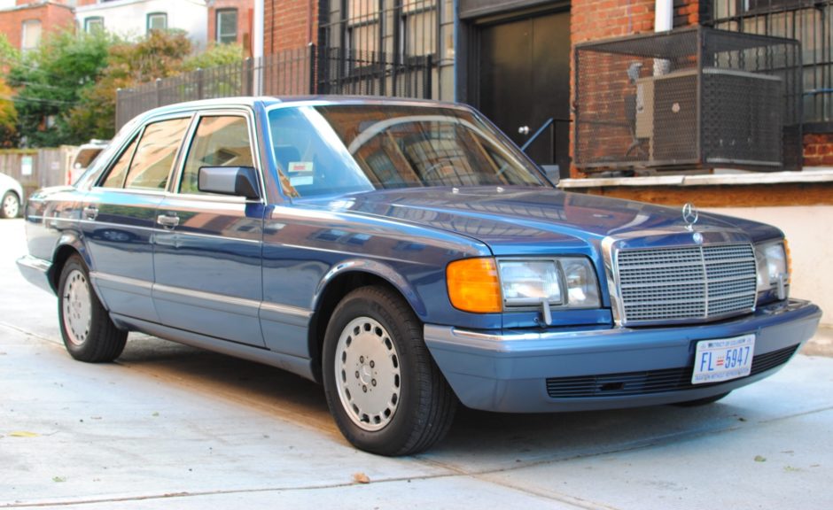 No Reserve: 1989 Mercedes-Benz 300SE