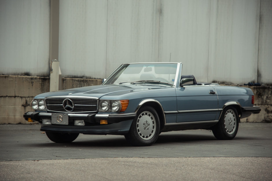 1987 Mercedes-Benz 560SL