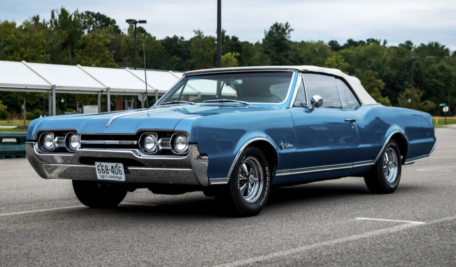 1967 Oldsmobile Cutlass Supreme Convertible