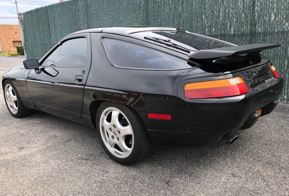 1987 Porsche 928 S4 5-Speed