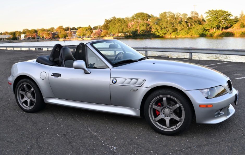 23k-Mile 2000 BMW Z3 2.3 5-Speed