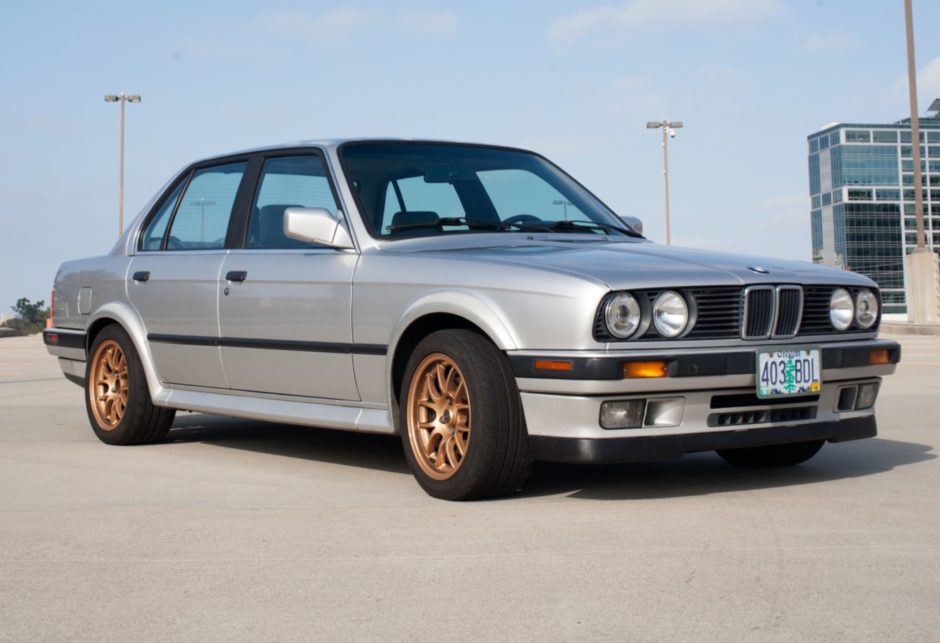 No Reserve: 1991 BMW 325ix 5-Speed