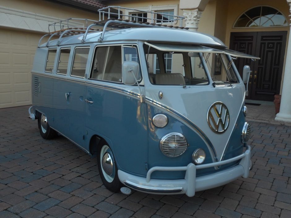 1966 Volkswagen Type 2 Transporter