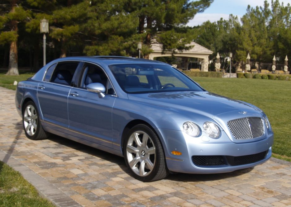 9K-Mile 2008 Bentley Continental Flying Spur