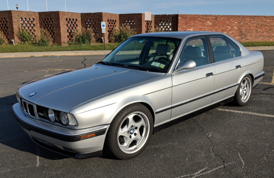 1991 BMW M5 6-Speed