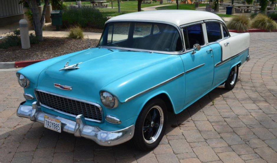 1955 Chevrolet Bel Air 4-Door 4-Speed